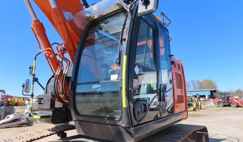 
								2021 Hitachi ZX225USLC-6 Excavator Trackhoe Cab AC Aux Hyd QC Isuzu full									