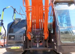 
										2021 Hitachi ZX225USLC-6 Excavator Trackhoe Cab AC Aux Hyd QC Isuzu full									
