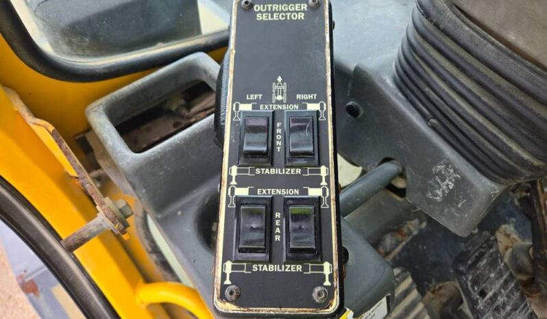 
								2015 Grove RT765E-2 65-Ton 175′ Rough Terrain Crane Lattice Jib Cummins full									