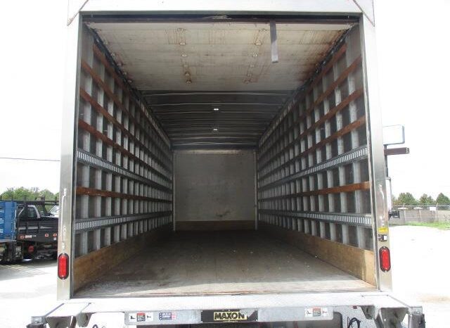 
								2022 International MV 26′ Box Truck full									
