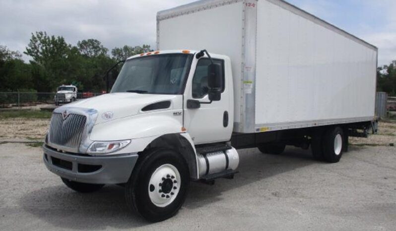 
								2022 International MV 26′ Box Truck full									