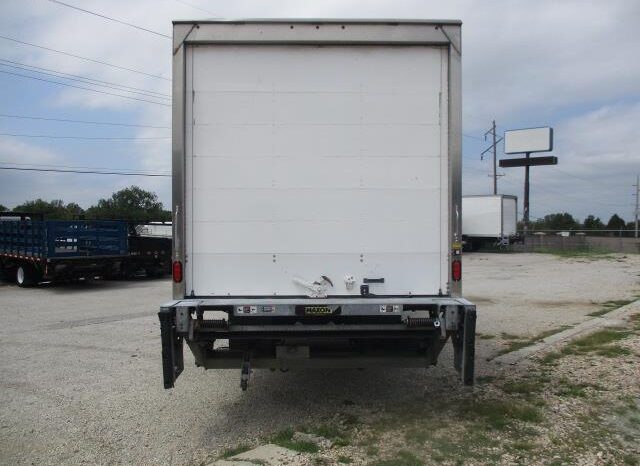 
								2022 International MV 26′ Box Truck full									