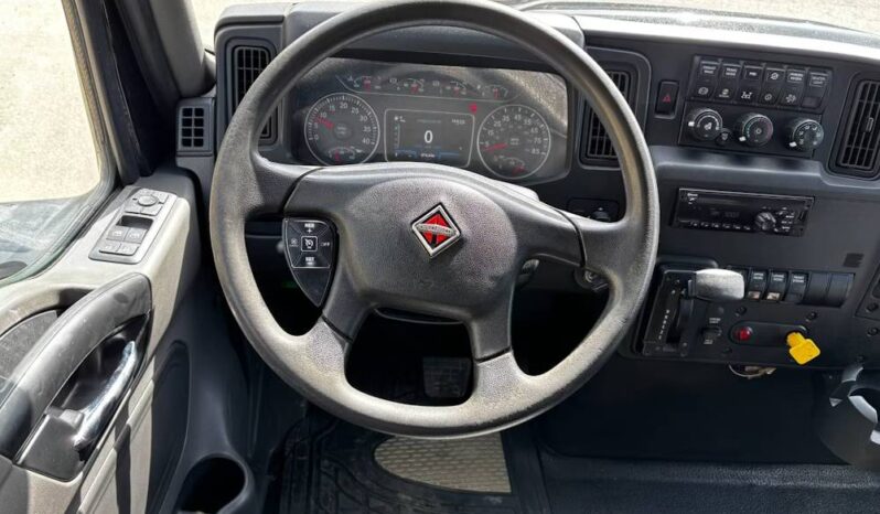 
								2019 International MV607 SA 21′ Rollback Flatbed Tow Truck Cummins AT full									