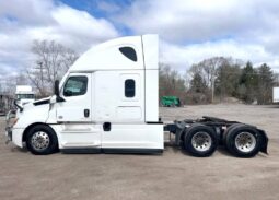
										2022 Freightliner Cascadia TA Sleeper Truck Tractor Detroit DD15 full									