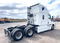 
										2022 Freightliner Cascadia TA Sleeper Truck Tractor Detroit DD15 full									