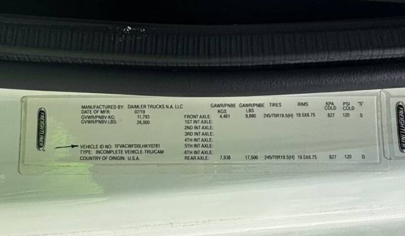 
								2020 Freightliner M2106 SA 18′ SHRED-TECH Shredder Truck Cummins AT full									