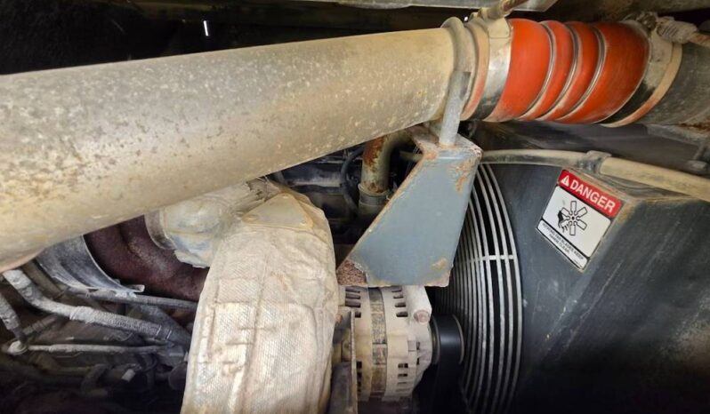 
								2015 Grove RT765E-2 65-Ton 175′ Rough Terrain Crane Lattice Jib Cummins full									