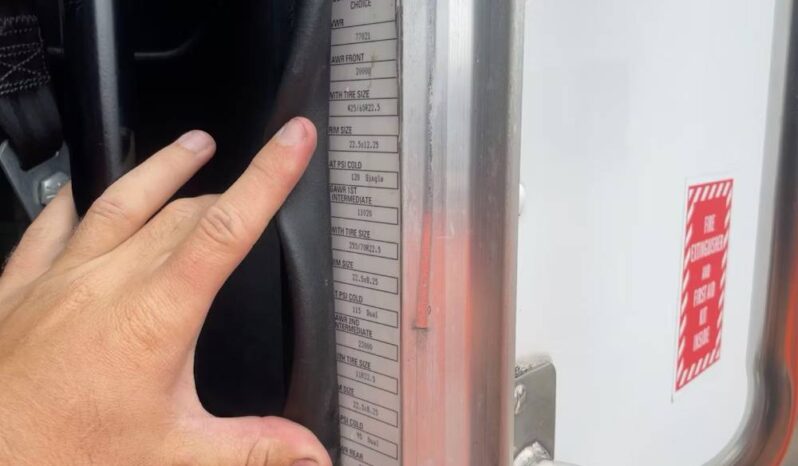 
								2014 Peterbilt 348 Vactor 2100 Plus Vacuum Jetter Truck Hydro Excavator full									