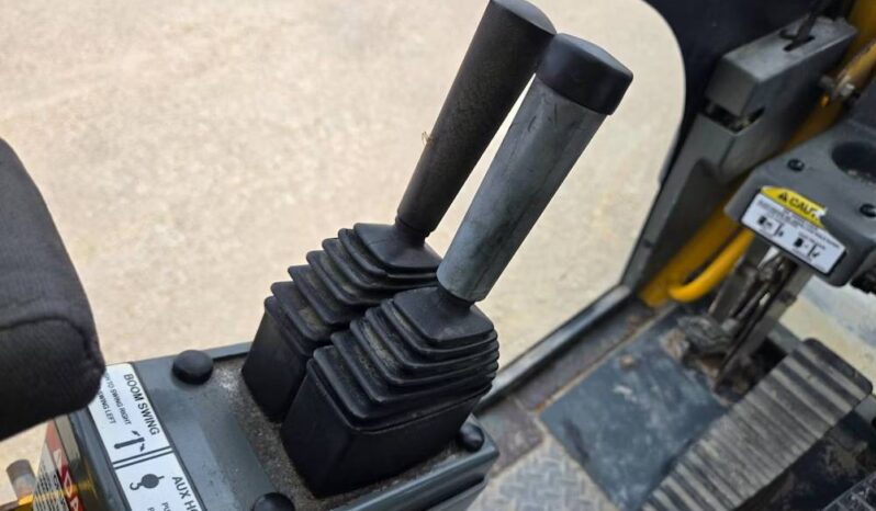 
								2015 Grove RT765E-2 65-Ton 175′ Rough Terrain Crane Lattice Jib Cummins full									