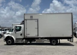 
										2020 Freightliner M2106 SA 18′ SHRED-TECH Shredder Truck Cummins AT full									
