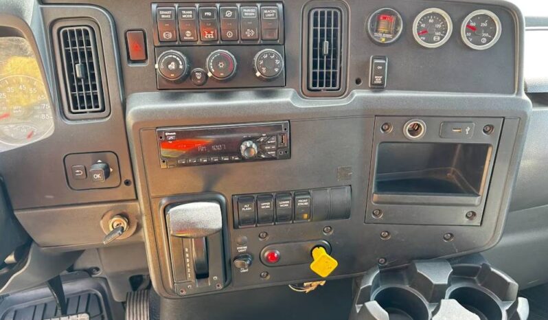 
								2019 International MV607 SA 21′ Rollback Flatbed Tow Truck Cummins AT full									