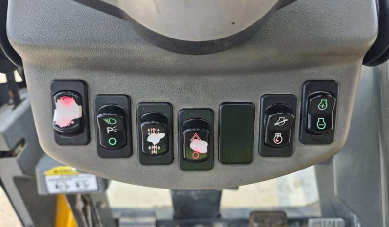 
								2015 Grove RT765E-2 65-Ton 175′ Rough Terrain Crane Lattice Jib Cummins full									