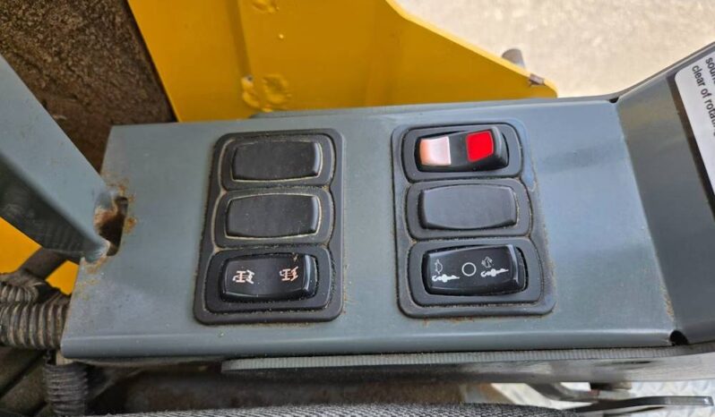 
								2015 Grove RT765E-2 65-Ton 175′ Rough Terrain Crane Lattice Jib Cummins full									