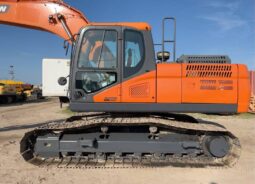 
										2021 Doosan DX225LC-5 Hydraulic Excavator Trackhoe Cab Aux Hyd Thumb full									