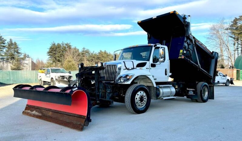 
								2022 International HV507 SA Plow Truck 11′ Dump Body Cummins Snow Auto full									