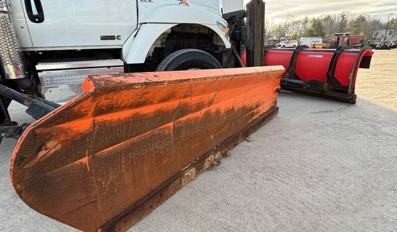 
								2022 International HV507 SA Plow Truck 11′ Dump Body Cummins Snow Auto full									