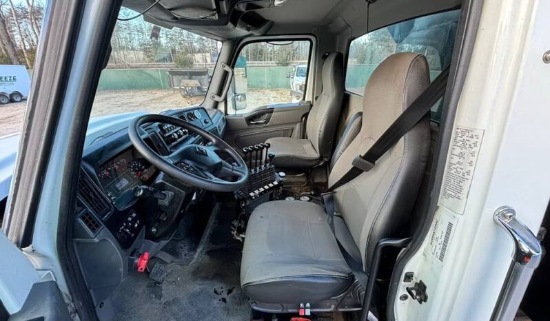 
								2022 International HV507 SA Plow Truck 11′ Dump Body Cummins Snow Auto full									