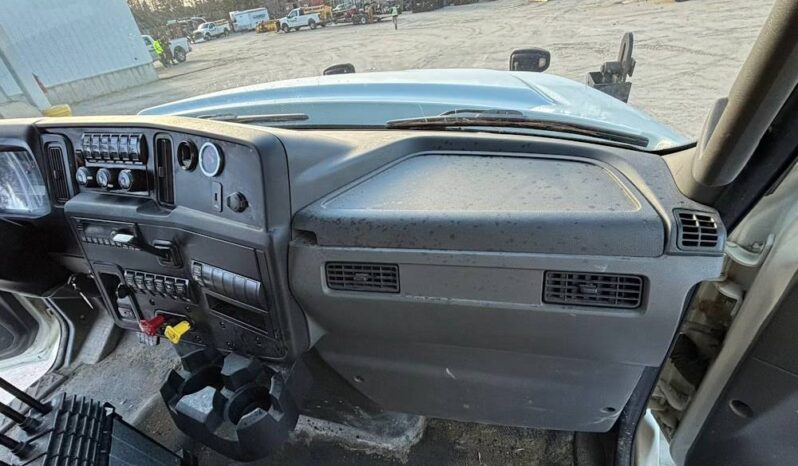 
								2022 International HV507 SA Plow Truck 11′ Dump Body Cummins Snow Auto full									