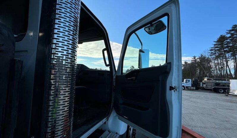 
								2022 International HV507 SA Plow Truck 11′ Dump Body Cummins Snow Auto full									