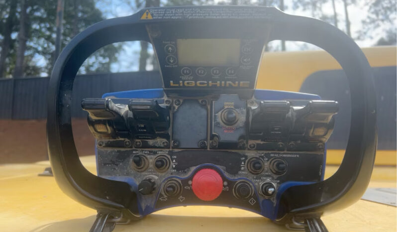 
								2022 Ligchine ScreedSaver Elite 12′ Concrete Laser Screed Kubota V1505 full									