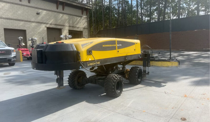 
								2022 Ligchine ScreedSaver Elite 12′ Concrete Laser Screed Kubota V1505 full									