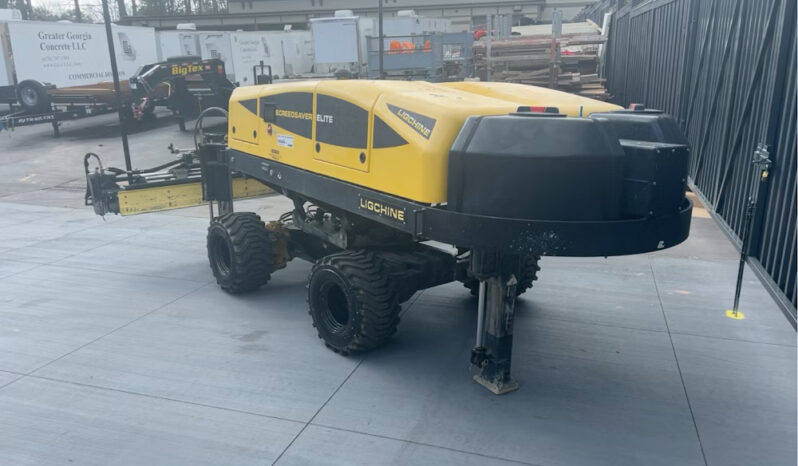 
								2022 Ligchine ScreedSaver Elite 12′ Concrete Laser Screed Kubota V1505 full									