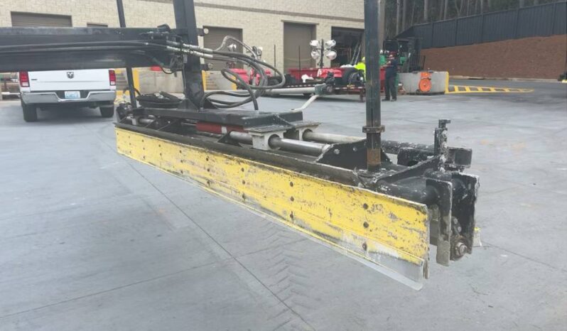 
								2022 Ligchine ScreedSaver Elite 12′ Concrete Laser Screed Kubota V1505 full									