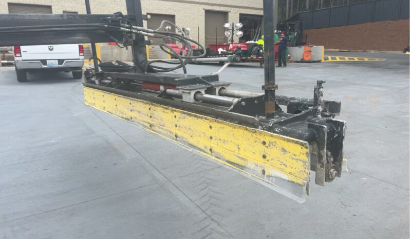 
								2022 Ligchine ScreedSaver Elite 12′ Concrete Laser Screed Kubota V1505 full									