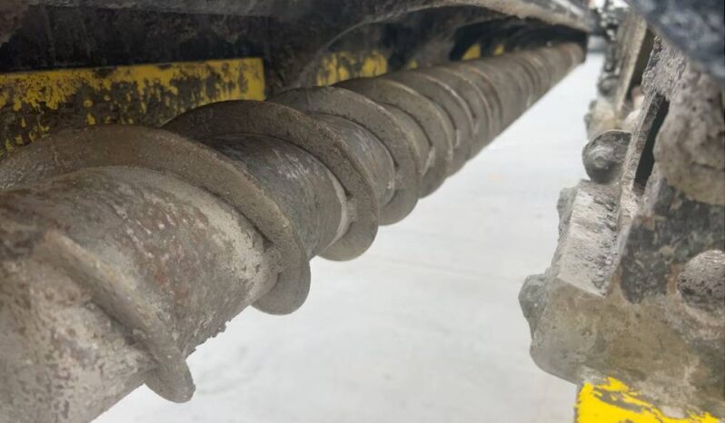 
								2022 Ligchine ScreedSaver Elite 12′ Concrete Laser Screed Kubota V1505 full									