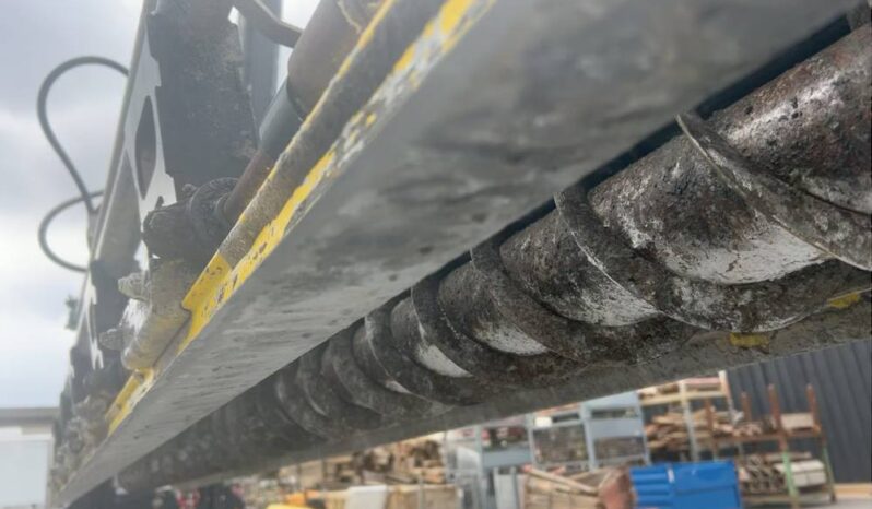 
								2022 Ligchine ScreedSaver Elite 12′ Concrete Laser Screed Kubota V1505 full									