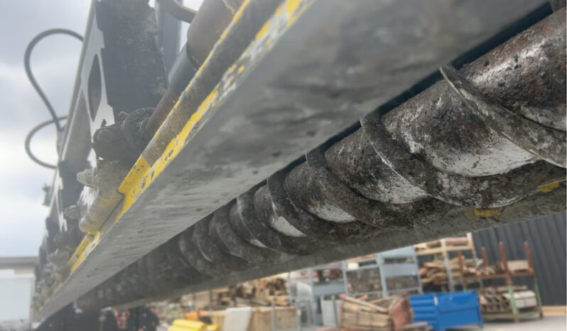 
								2022 Ligchine ScreedSaver Elite 12′ Concrete Laser Screed Kubota V1505 full									