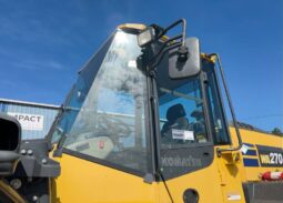 
										2019 Komatsu WA270-8 Articulating Wheel Loader Tractor AC Bucket Forks full									