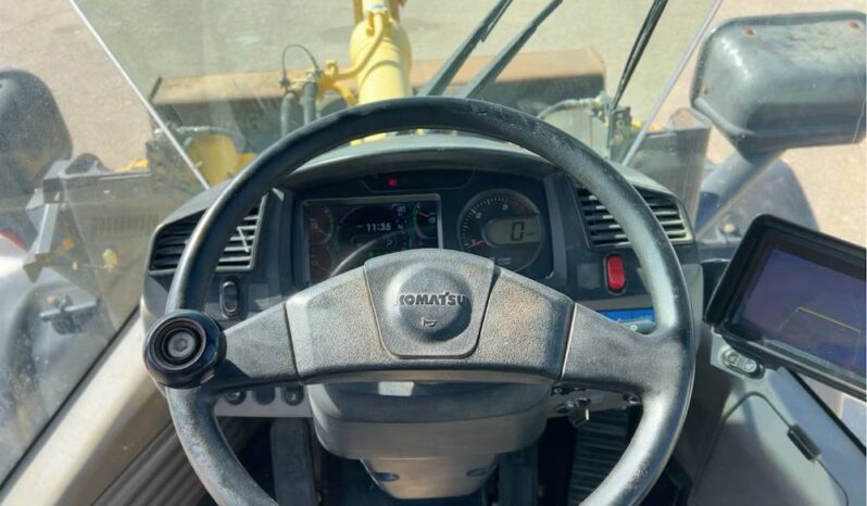 
								2019 Komatsu WA270-8 Articulating Wheel Loader Tractor AC Bucket Forks full									