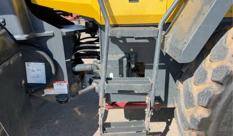 
								2019 Komatsu WA270-8 Articulating Wheel Loader Tractor AC Bucket Forks full									