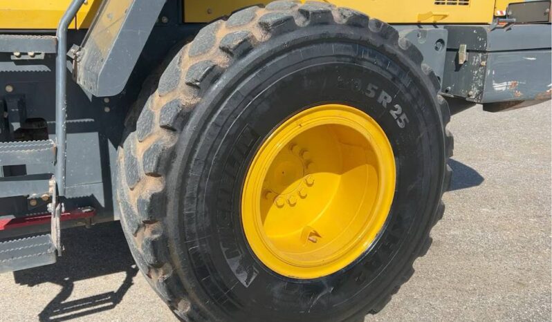 
								2019 Komatsu WA270-8 Articulating Wheel Loader Tractor AC Bucket Forks full									