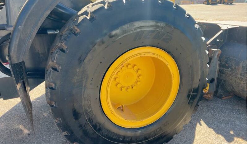 
								2019 Komatsu WA270-8 Articulating Wheel Loader Tractor AC Bucket Forks full									