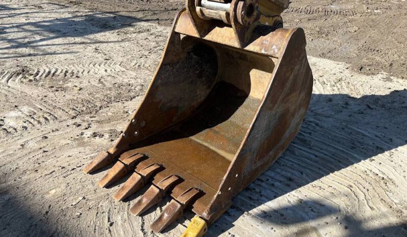 
								2018 Caterpillar 315FL CR Excavator Backhoe Aux Hyd QC Thumb Bucket Cab full									