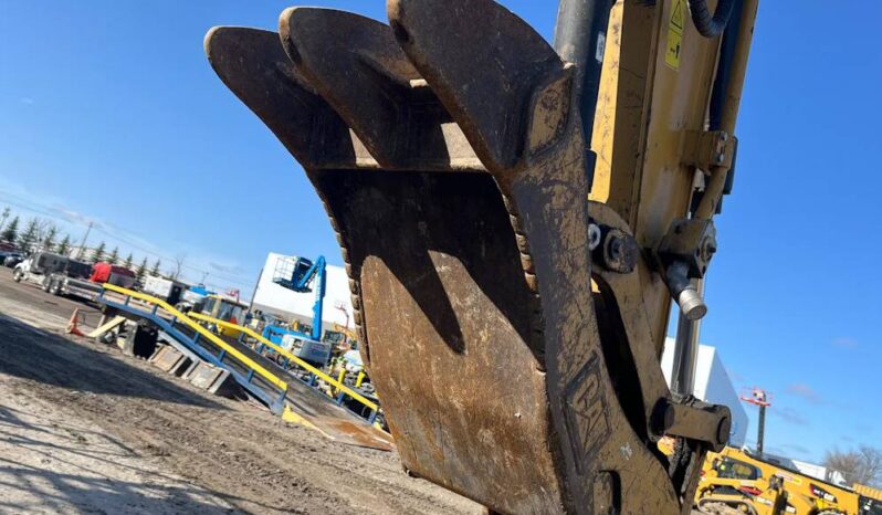 
								2018 Caterpillar 315FL CR Excavator Backhoe Aux Hyd QC Thumb Bucket Cab full									