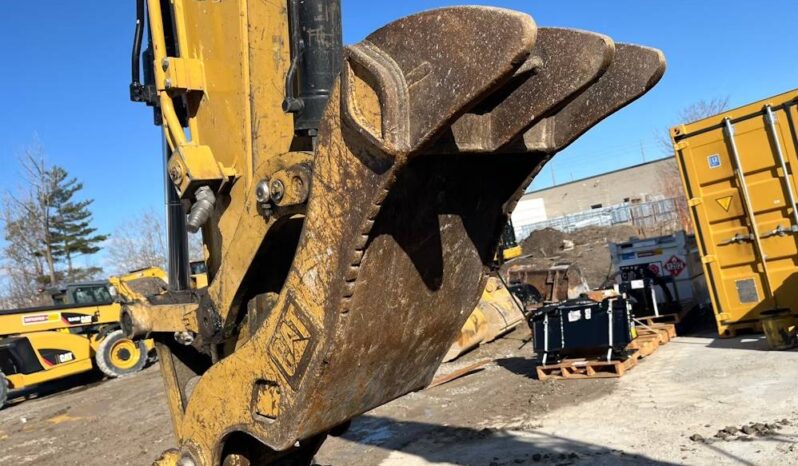 
								2018 Caterpillar 315FL CR Excavator Backhoe Aux Hyd QC Thumb Bucket Cab full									