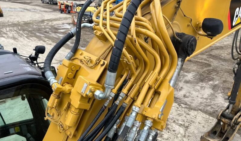 
								2018 Caterpillar 315FL CR Excavator Backhoe Aux Hyd QC Thumb Bucket Cab full									