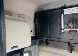 
										2022 Freightliner Cascadia TA Sleeper Truck Tractor Detroit DD15 full									