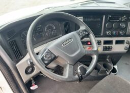 
										2022 Freightliner Cascadia TA Sleeper Truck Tractor Detroit DD15 full									