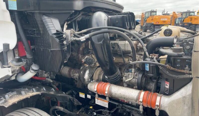 
								2022 Freightliner Cascadia TA Sleeper Truck Tractor Detroit DD15 full									