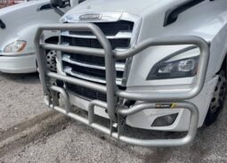 
										2022 Freightliner Cascadia TA Sleeper Truck Tractor Detroit DD15 full									