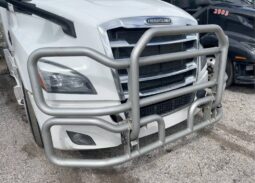 
										2022 Freightliner Cascadia TA Sleeper Truck Tractor Detroit DD15 full									