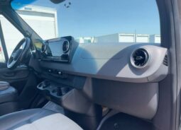 
										2021 Mercedes-Benz Sprinter 4500 Extended Catering Food Truck Van full									