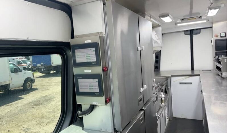 
								2021 Mercedes-Benz Sprinter 4500 Extended Catering Food Truck Van full									