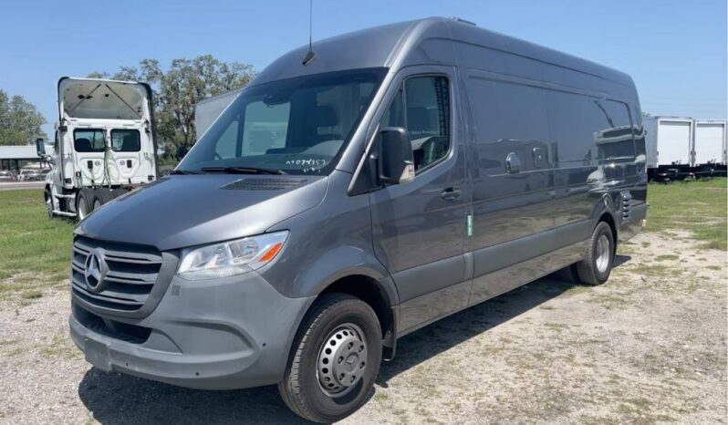 
								2021 Mercedes-Benz Sprinter 4500 Extended Catering Food Truck Van full									