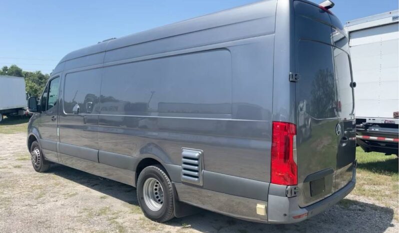 
								2021 Mercedes-Benz Sprinter 4500 Extended Catering Food Truck Van full									