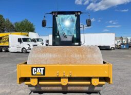 
										2020 Caterpillar CS56B 84″ Single Drum Vibratory Roller Compactor Cab AC full									